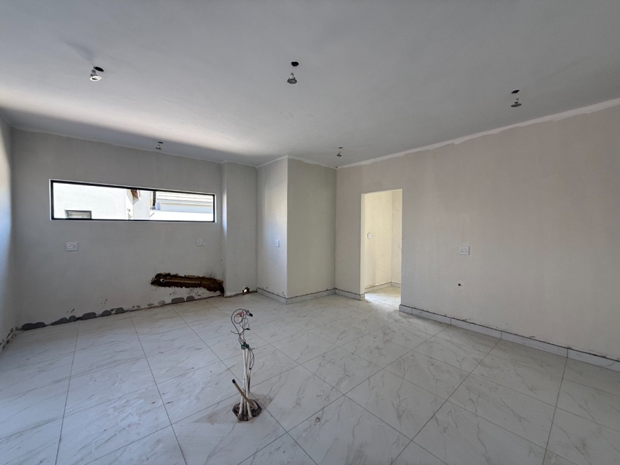 4 Bedroom Property for Sale in Landsmeer Residential Estate North West